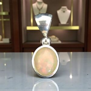 ETHIOPIAN OPAL PENDANT 925 STERLING SILVER